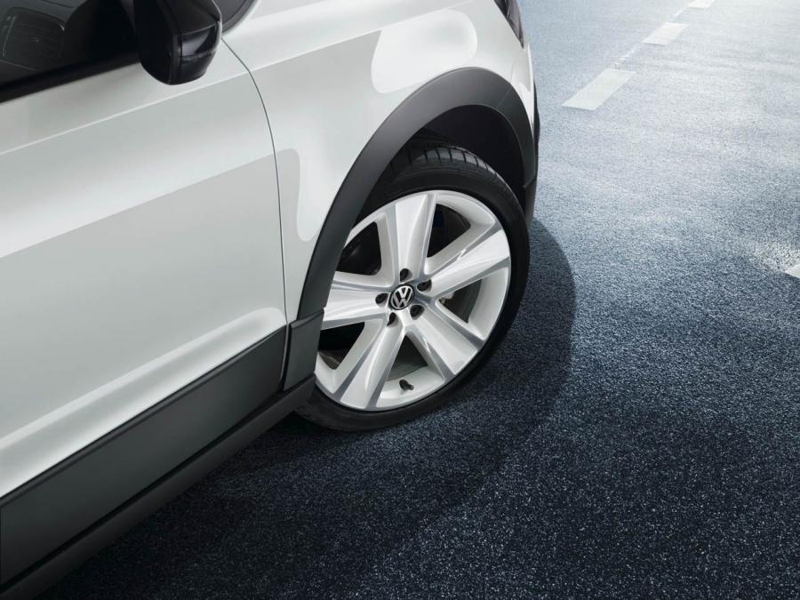  Volkswagen CrossPolo Urban White 2012 года  (фото 6 из 6)
